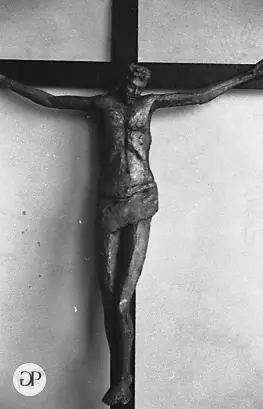 Crocifisso in bronzo — Giovanni Pennacchietti
